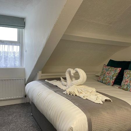 Tintagel Arms Bed And Breakfast Экстерьер фото