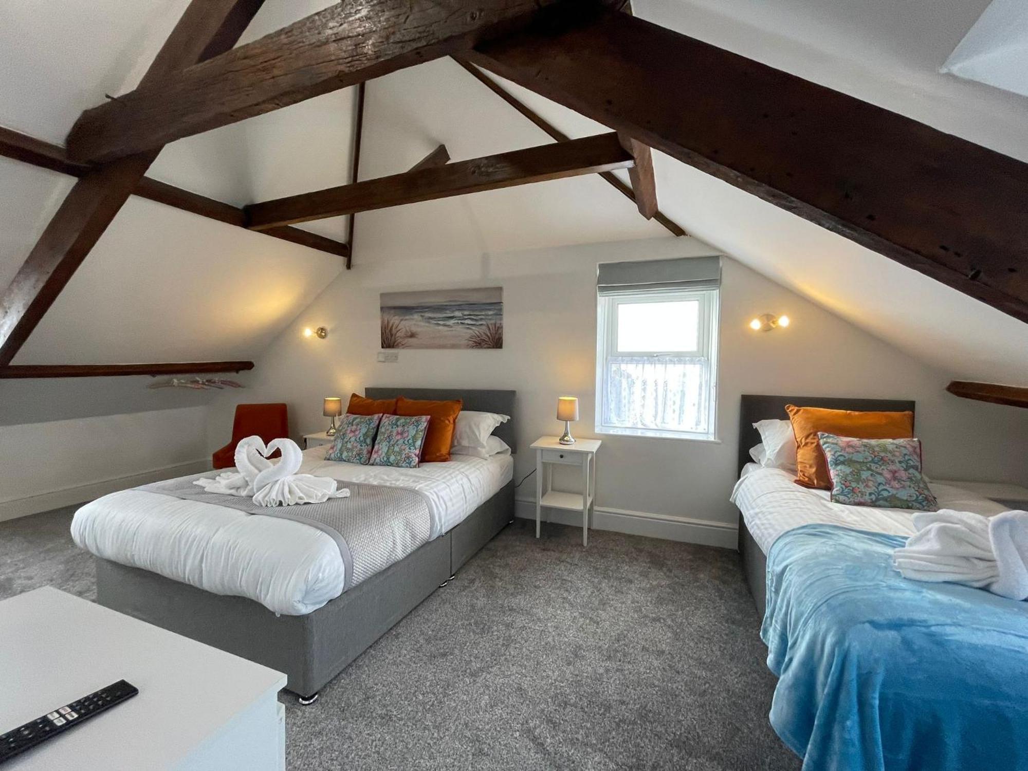 Tintagel Arms Bed And Breakfast Экстерьер фото