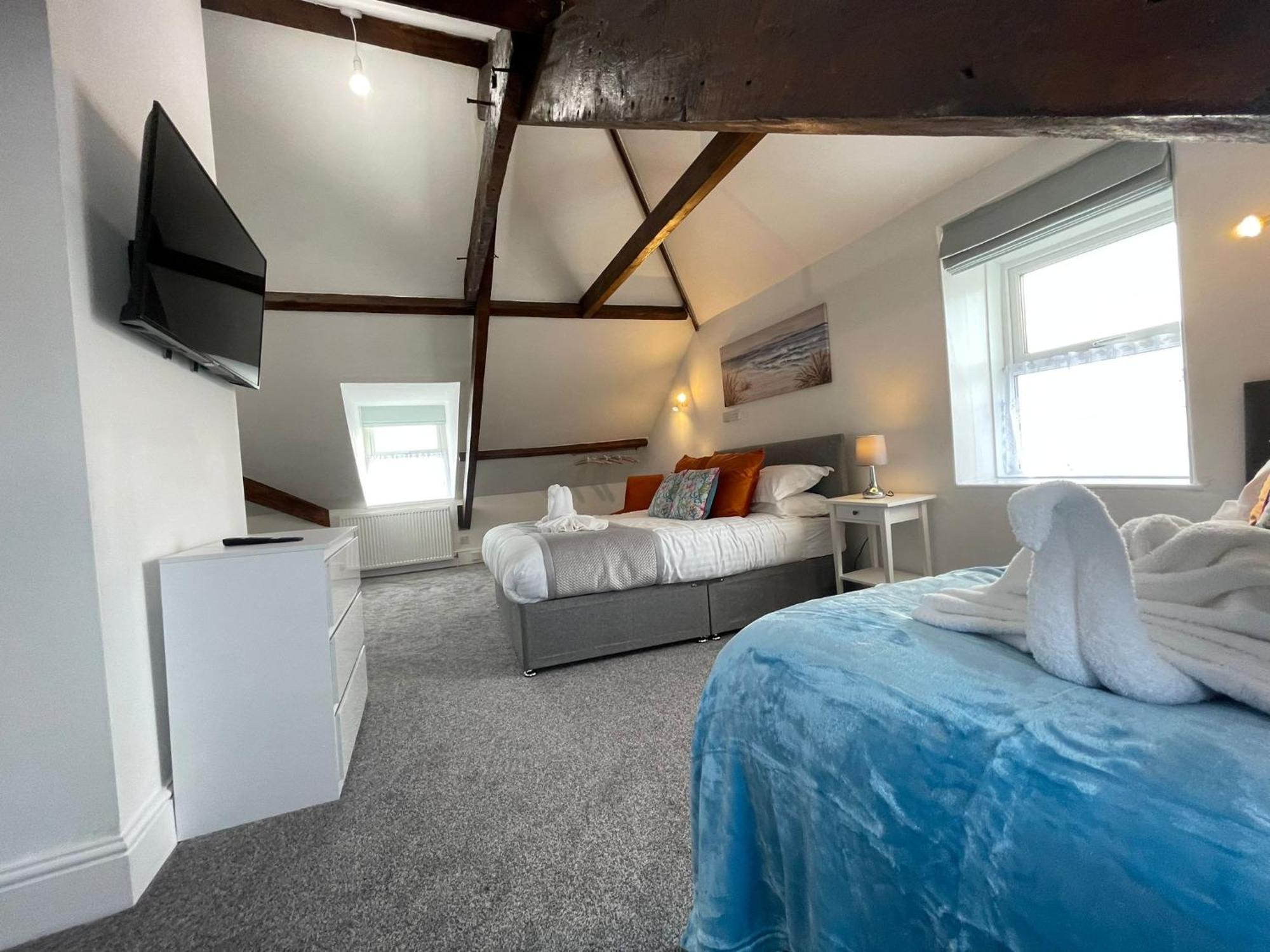 Tintagel Arms Bed And Breakfast Экстерьер фото