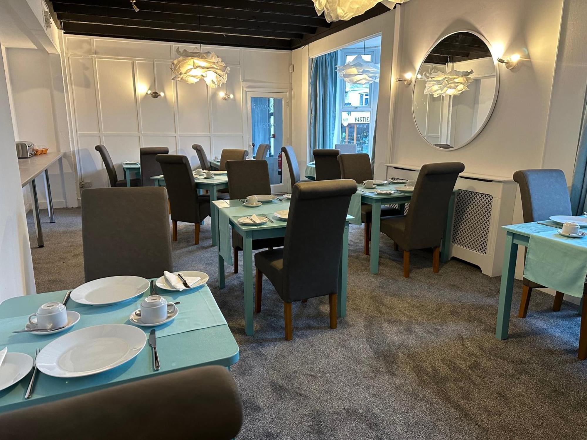 Tintagel Arms Bed And Breakfast Экстерьер фото