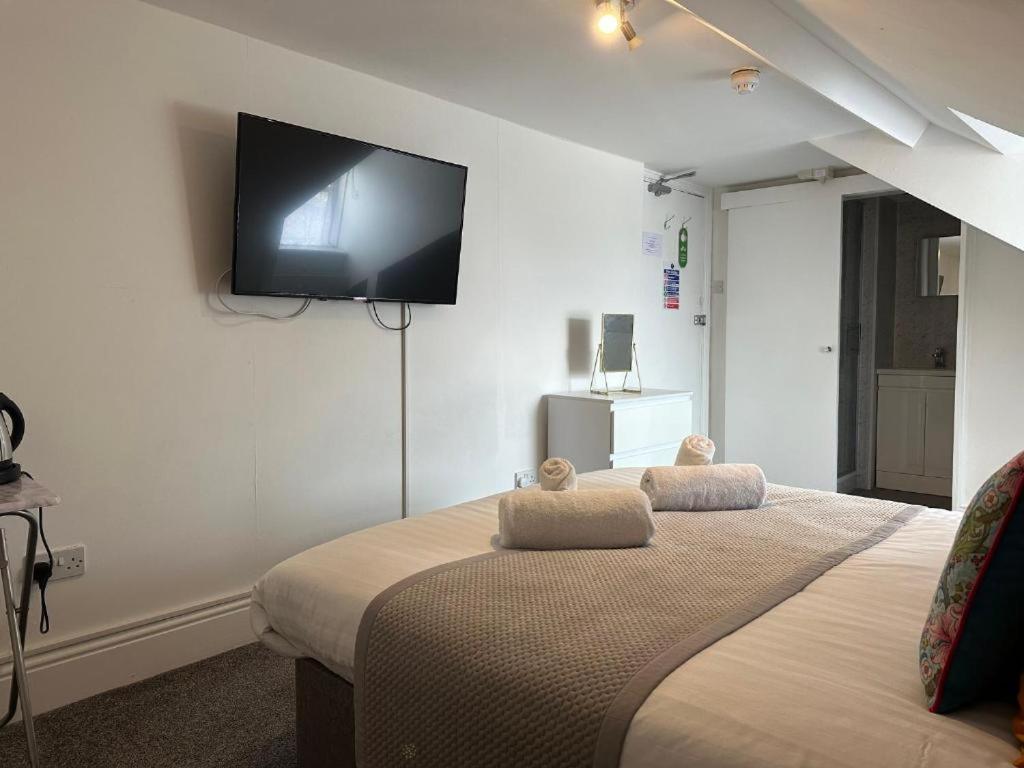 Tintagel Arms Bed And Breakfast Экстерьер фото