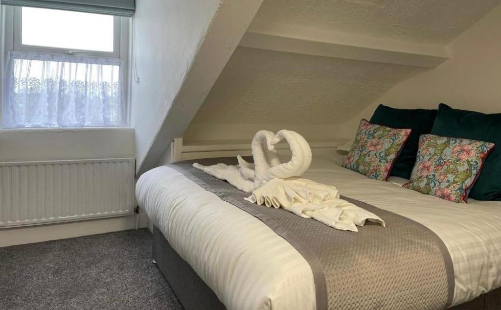 Tintagel Arms Bed And Breakfast Экстерьер фото