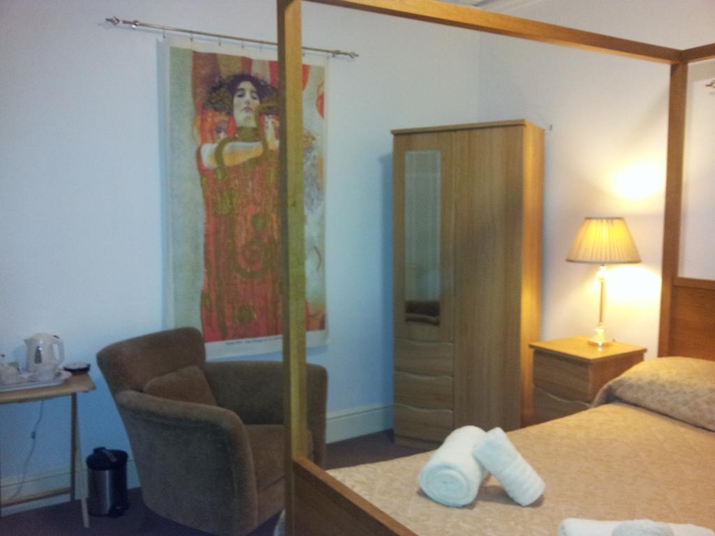 Tintagel Arms Bed And Breakfast Экстерьер фото
