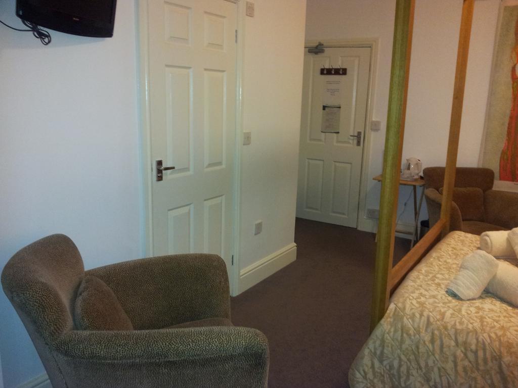 Tintagel Arms Bed And Breakfast Экстерьер фото