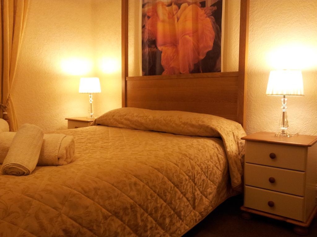 Tintagel Arms Bed And Breakfast Экстерьер фото