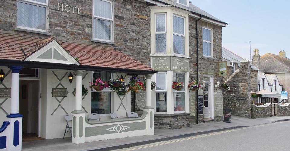 Tintagel Arms Bed And Breakfast Экстерьер фото